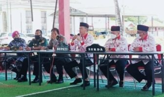 Bupati Bolsel Hi Iskandar Kamaru SPt saat memimpin jalannya rakor membahas pelaksanaan Pilsang serentak di tahun 2022