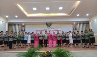 Polwan RI dan TNI di Sulut bersinergi dalam acara perayaan HUT ke-71 Polwan RI.