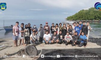 Bupati Iskandar Sambut Kunjungan Para Freediver di Transpatoa