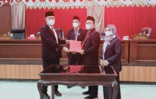 Pembahasan KUA-PPAS TA 2022 Diparipurnakan