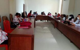 DPRD Bolsel membahas empat ranperda inisiatif Dewan bersama pemerintah Bolsel.