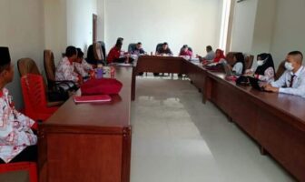 DPRD Bolsel membahas empat ranperda inisiatif Dewan bersama pemerintah Bolsel.