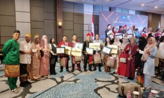 Guru dan tenaga pendidikan mewakili Dinas Pendidikan dan Kebudayaan Bolsel meraih sejumlah prestasi dalam peningkatan mutu pendidikan di Bolsel, Sabtu 8 November 2025, di Manado. (Foto: IST)