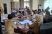 Rapat Dengar Pendapat digelar oleh DPRD Bolmong di ruang Komisi III guna menindaklanjuti aduan dari masyarakat terkait ijazah yang belum diserahkan oleh kepala sekolah di salah satu SD Sintap di Kanupaten Bolmong, Senin 8 Juni 2026. (Foto: IST)