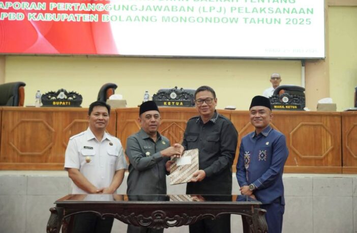 DPRD Bolmong dan Pemda Bolmong bersama telah melaksanakan rapat paripurna tentang LPJ APBD Tahun anggaran 2025 Kabupaten Bolmong, Rabu 29 Juli 2026. (Foto: IST)
