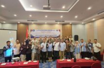 20 Anggota DPRD Bolsel mengikuti pelaksanaan bimtek mengenai peningkatan kapasitas tiga tugas dan fungsi legislatif yang dilaksanakan di Ball Room Swiss Bell Hotel, Manado, Rabu 14 Oktober 2026. (Foto: IST)